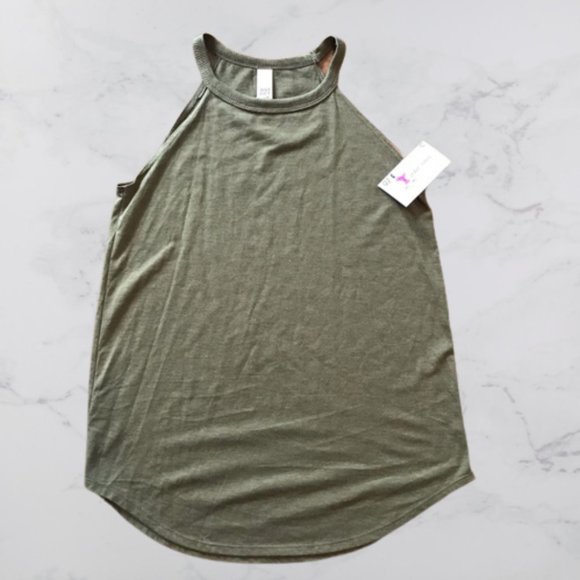 District NWT Army Green tank top, S - Picture 7 of 7